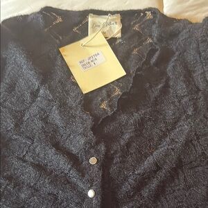 Long sleeve lace blouse NWT